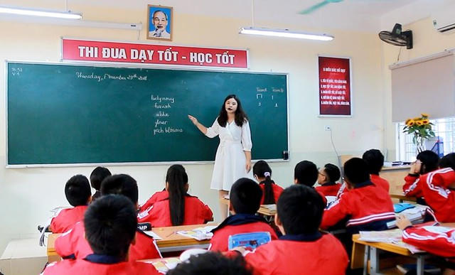 Khắc phục tình trạng thiếu giáo viên, giáo viên nghỉ việc.