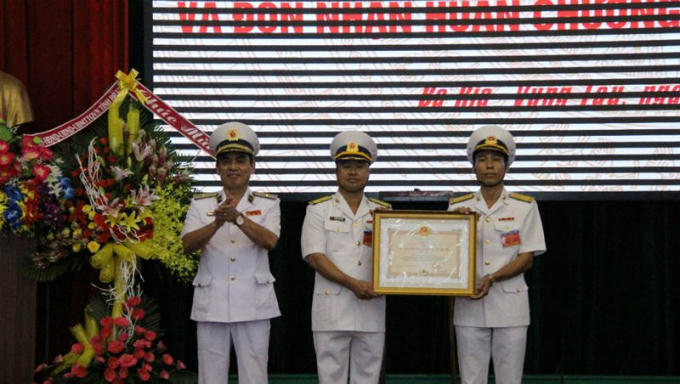 Anh5.