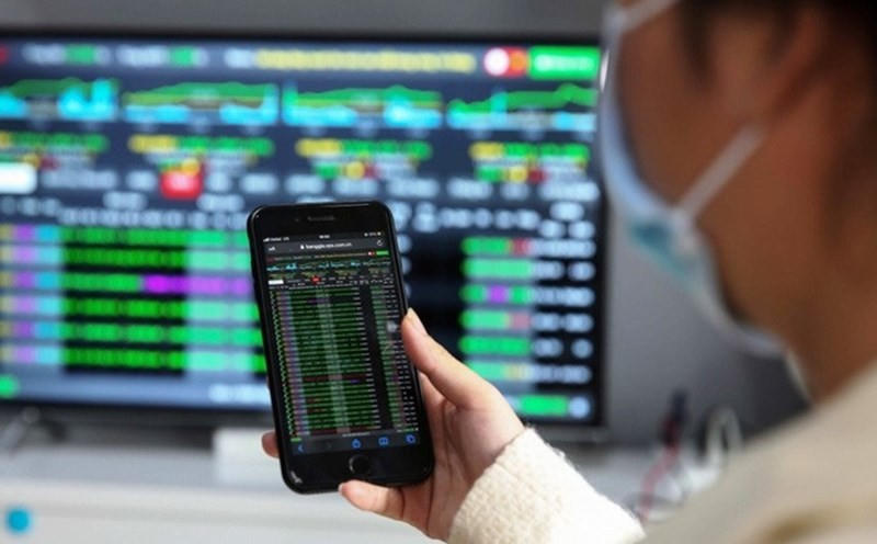 chungkhoantuan20231007070412