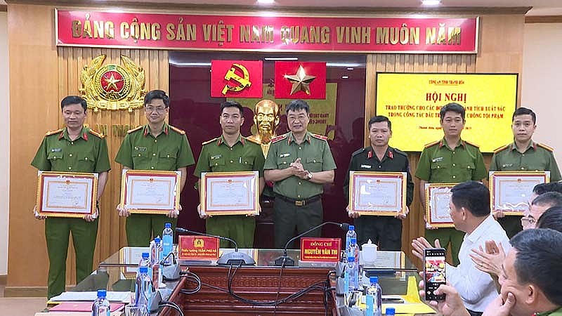 Thanh Hóa khen thưởng các cá nhân và tập thể đạt thành tích xuất sắc trong đấu tranh phòng, chống tội phạm