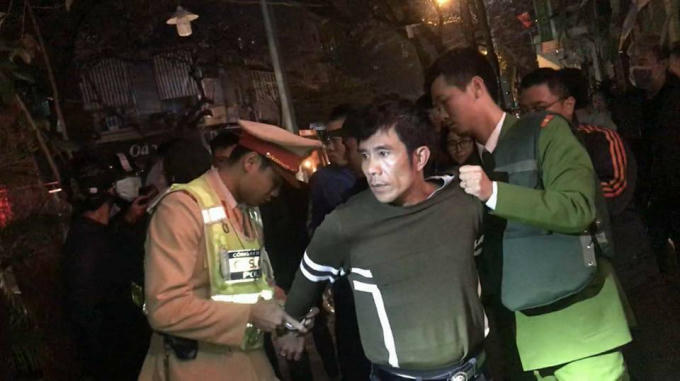 Đối tượng Hùng bị bắt giữ.