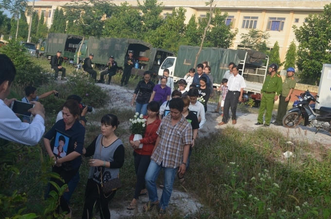 Rất đông người dân đã đến xem xét xử Nguyễn Hải Dương cùng đồng phạm.