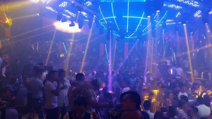 Bar 212 là một địa điểm được rất nhiều dân chơi chọn làm “bãi đáp” hàng đêm.