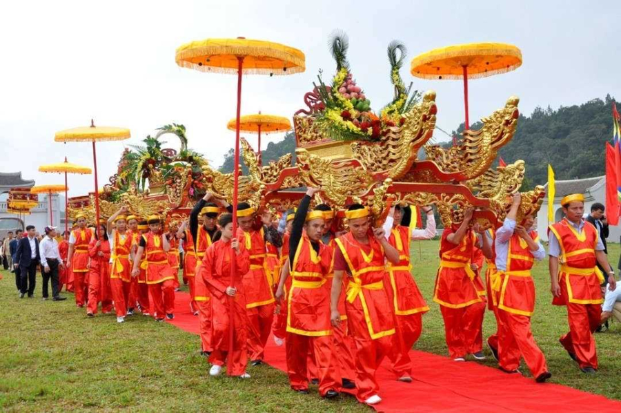 Nghi lễ rước Kiệu tại Lễ hội Xuân Yên Tử năm nay có quy mô lớn nhất từ trước đến nay (Ảnh tư liệu).
