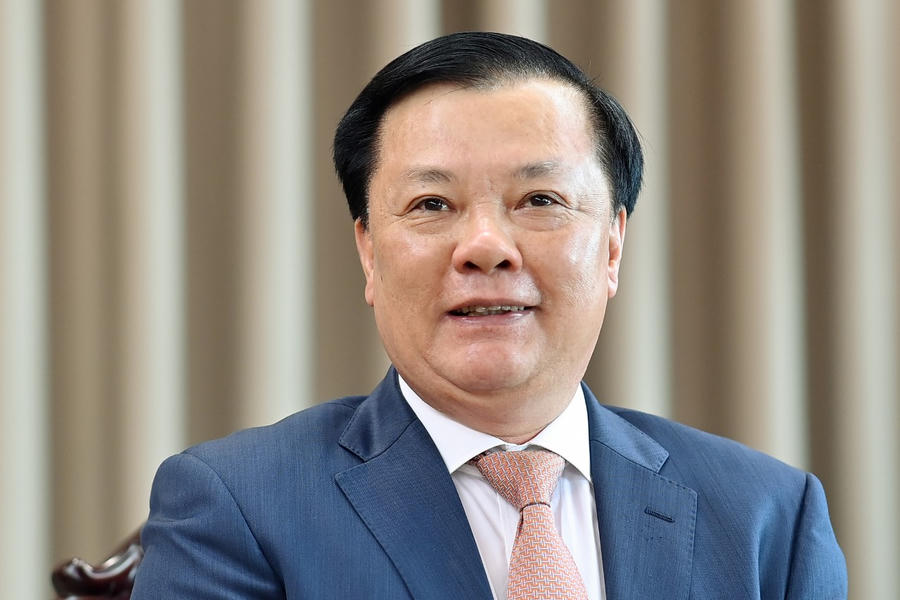 Bí thư Đinh Tiến Dũng: Khơi dậy sức mạnh văn hóa không những là nhu cầu bức thiết từ thực tiễn đặt ra, mà còn là nhiệm vụ chính trị của Đảng bộ, chính quyền và Nhân dân Thủ đô. 
