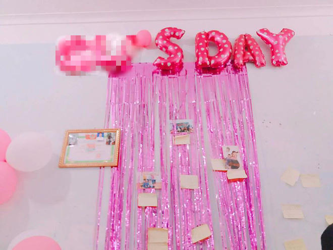 Nghệ An: Tập thể c&aacute;c bạn nữ tổ chức tiệc to&agrave;n m&agrave;u hồng cho hội con trai trong lớp