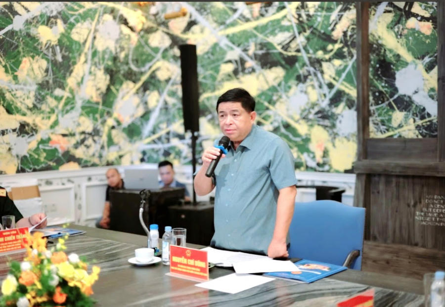 Phó Thủ tướng Nguyễn Chí Dũng phát biểu tại buổi làm việc