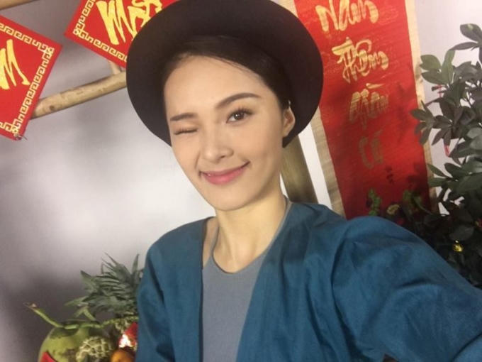 Trông cô lúc nào cũng nhí nhảnh và đáng yêu.