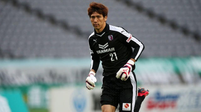 Ở đây, Văn Lâm sẽ phải cạnh tranh vị trí với thủ thành Kim Jin Hyeon