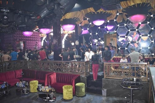 bar