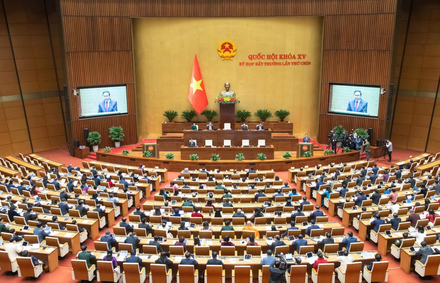 Kỳ họp bất thường lần thứ 9 với nội dung trọng tâm sắp xếp tinh gọn tổ chức bộ máy theo Nghị quyết 18