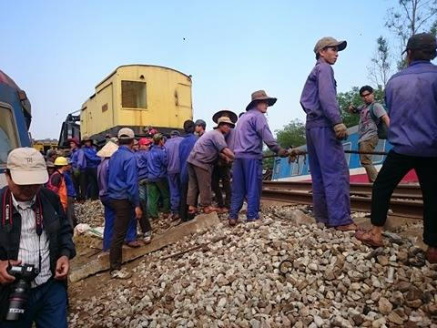 Những nỗ lực không ngừng nghỉ của các công nhân.