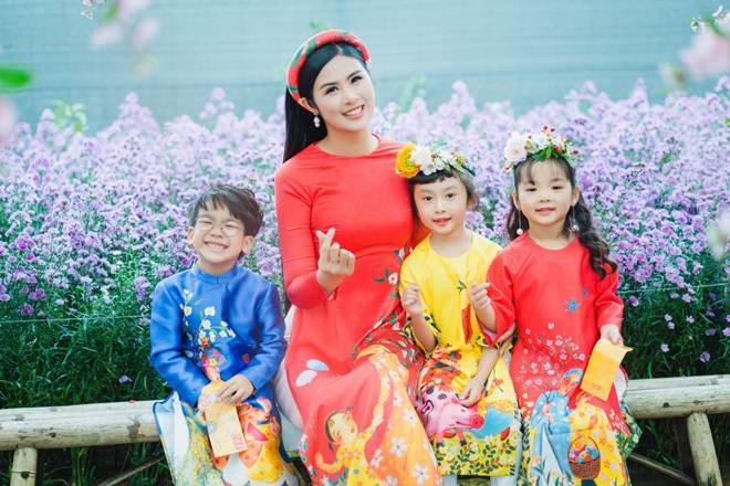 Ngọc H&acirc;n kh&ocirc;ng sốt ruột lấy chồng d&ugrave; bị họ h&agrave;ng th&uacute;c giục