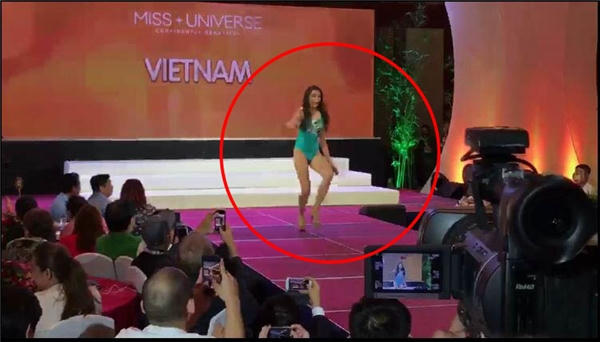 Lệ hằng suýt ngã2