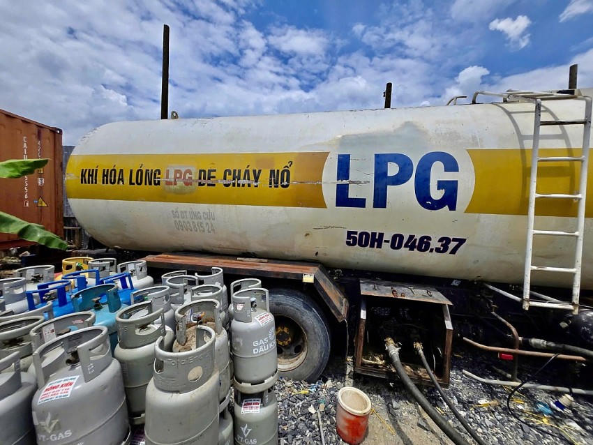 Thiết bị sang chiết, sản xuất gas giả.