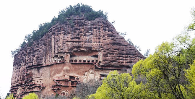 Hang đá Mạch Tích Sơn, Trung Quốc.