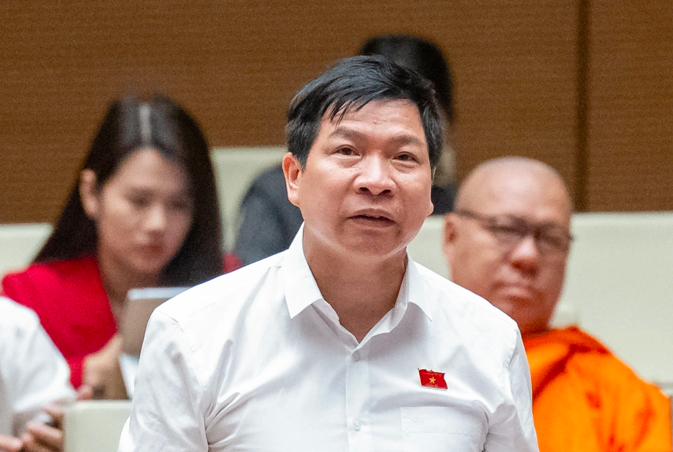 Ông Trần Văn Thức bị tạm đình chỉ nhiệm vụ đại biểu Quốc hội (Ảnh: Hồng Phong).