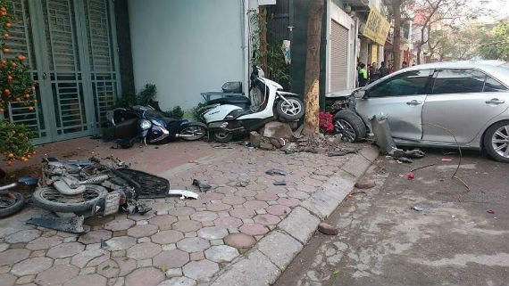 Cú đâm kinh hoàng gây thiệt hại nghiêm trọng về người và của