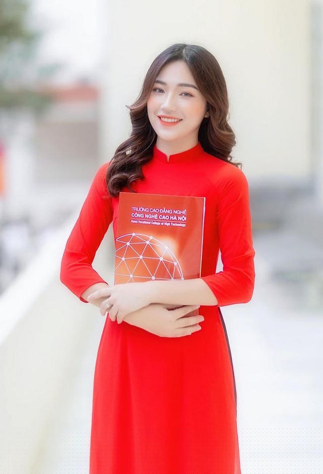 “Trở thành giáo viên là giấc mơ đẹp nhất 2019” với Hồng Ngọc. (Ảnh: NVCC)