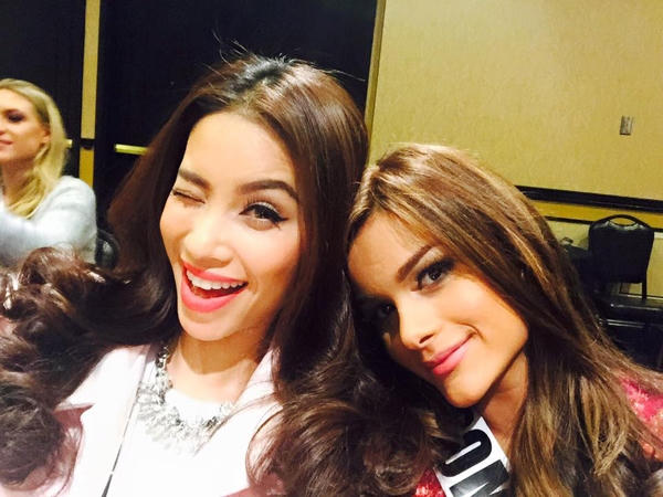 Phạm Hương, người l&agrave;m rạng danh nhan sắc Việt Nam