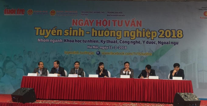 Ngày hội tuyển sinh - hướng nghiệp được tổ chức tại trường Đại học Bác Khoa.