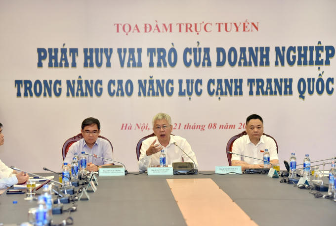 Để thành công, các dpanh nghiệp đều có sự chuẩn bị nội lực kỹ càng.