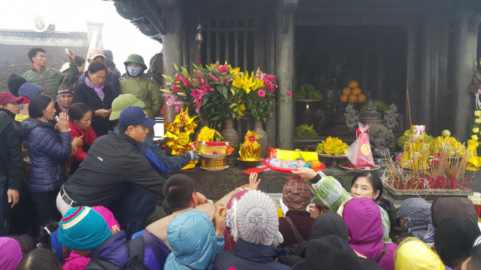 Nơi đ&acirc;y được coi l&agrave; &ldquo;Đất tổ Phật gi&aacute;o Việt Nam&rdquo; bởi sau khi vua Trần Nh&acirc;n T&ocirc;ng từ bỏ ngai v&agrave;ng l&ecirc;n n&uacute;i tu h&agrave;nh, th&agrave;nh lập Thiền ph&aacute;i Tr&uacute;c L&acirc;m Y&ecirc;n Tử trải qua hơn 700 năm.&nbsp;