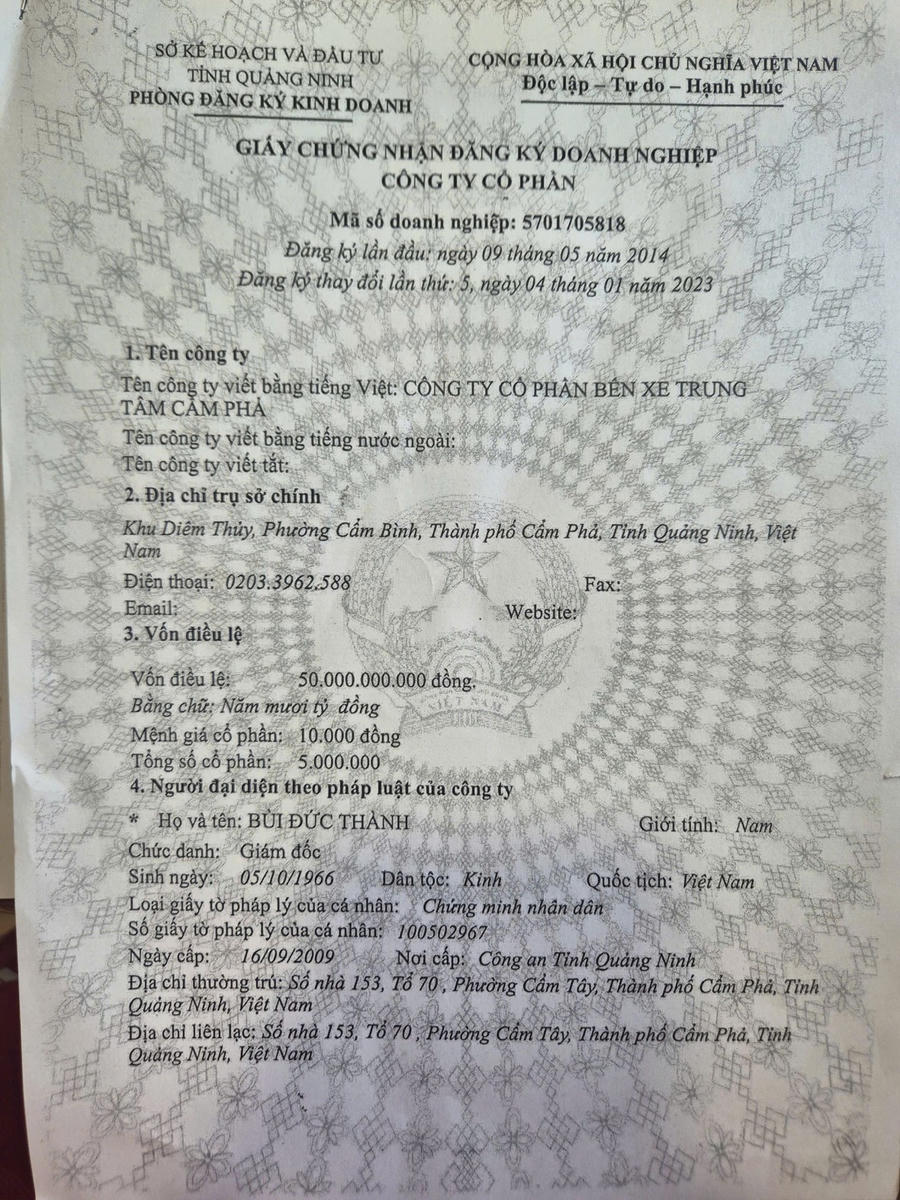 Sau khi có phán quyết của Toà án thì Phòng Đăng ký kinh doanh (nay là Phòng Đăng ký doanh nghiệp) đã cấp lại Giấy chứng nhận đăng ký doanh nghiệp lần thứ 5 cho Công ty Cổ phần bến xe trung tâm Cẩm Phả và ông Lưu Huy Hà làm Chủ tịch HĐQT còn ông Bùi Đức Thành làm Giám đốc.
					
				
			
			Sau khi có phán quyết của Toà án thì Phòng Đăng ký kinh doanh (nay là Phòng Đăng ký doanh nghiệp) đã cấp lại Giấy chứng nhận đăng ký doanh nghiệp lần thứ 5 cho Công ty Cổ phần bến xe trung tâm Cẩm Phả và ông Lưu Huy Hà làm Chủ tịch HĐQT còn ông Bùi Đức Thành làm Giám đốc.
