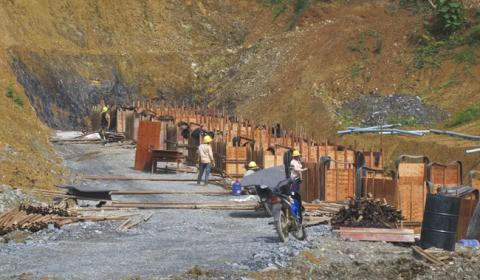 Dự án đường sắt cao tốc Lào-Trung Quốc đang được triển khai.