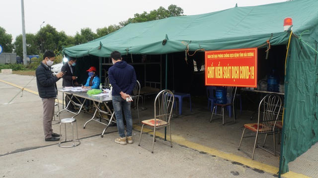 Trong thời gian thực hiện cách ly xã hội, các phương tiện ra-vào Hải Dương đều phải có lý do chính đáng và kiểm tra y tế chặt chẽ để phòng ngừa lây lan dịch Covid-19.