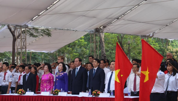 Lễ khai giảng diễn ra trong không khí trang nghiêm.