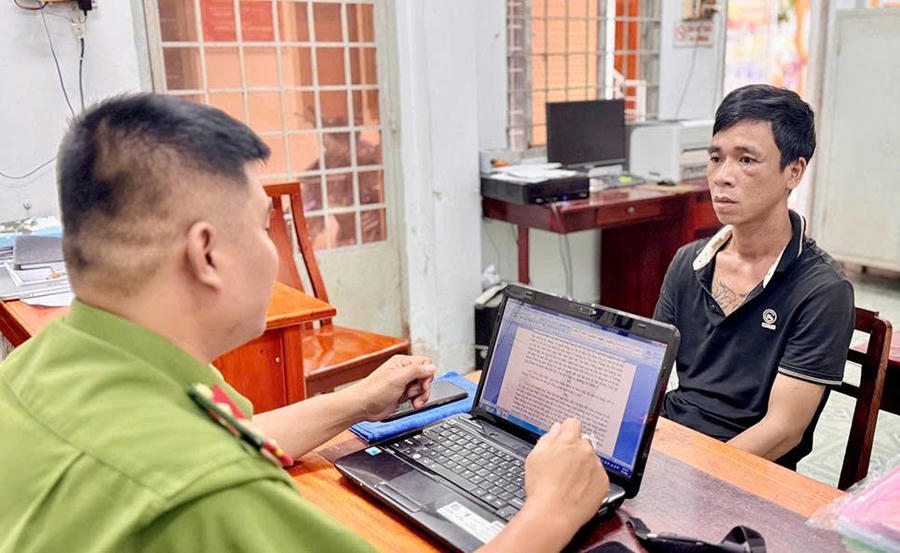 Đối tượng Trần Văn Lâm khai nhận tại Công an phường Bình Khánh