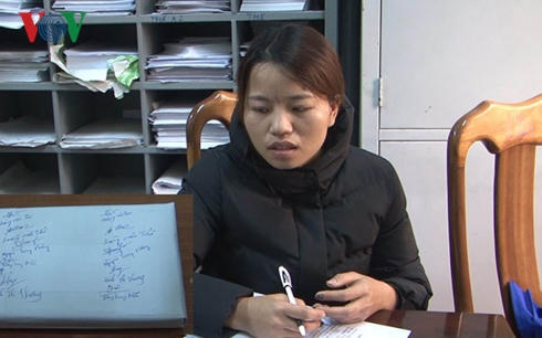 Đối tượng Lành Thị Thương và tang vật vụ án.