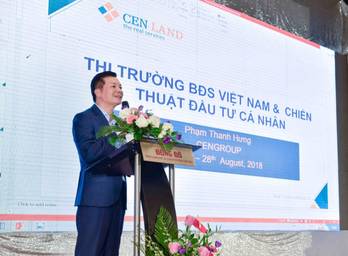 Tham gia thuyết trình tại sự kiện, ông Phạm Thanh Hưng – Phó Chủ tịch HĐQT CENGROUP cho biết: “Trong 30 năm qua, nguồn kiều hối bà con kiều bào chuyển về nước không hề thua kém FDI, nhưng tỷ lệ đầu tư vào BĐS cao hơn rất nhiều. Tuy nhiên, do khoảng cách địa lý xa xôi, thiếu thông tin và đặc biệt là các dịch vụ hỗ trợ giao dịch, nên bà con thường khá vất vả, bay về nhiều lần hoặc nhờ người thân. CENLAND và VEREC hy vọng sẽ làm cầu nối để trực tiếp tư vấn và hỗ trợ kiều bào”.