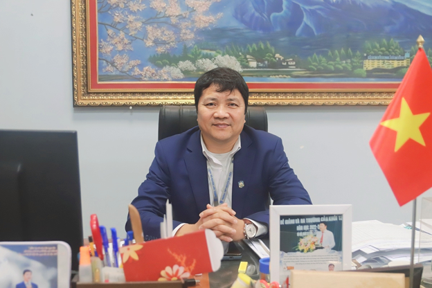 Nhà giáo Lê Trung Kiên, Bí thư Chi bộ, Hiệu trưởng Trường THPT Nguyễn Gia Thiều