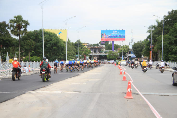 Sôi động ngày mở màn Coupe De Huế 2018