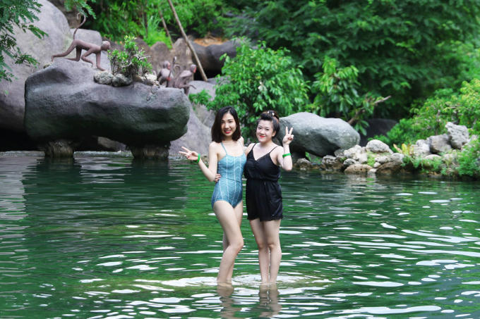 suoi khoang nong