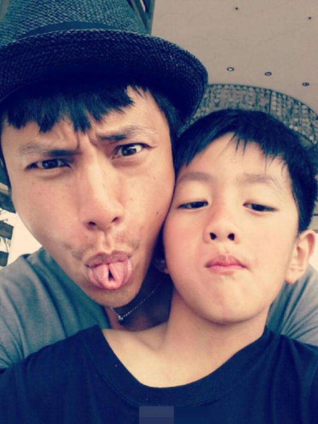 Trần Khôn và con trai