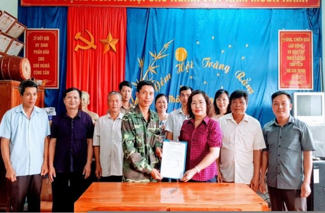 Đẩy mạnh học tập làm theo lời Bác