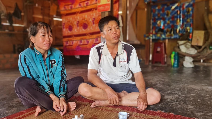 Vợ chồng anh Vi Văn Hợp là một trong những gia đình tại buôn Cư Bưng.