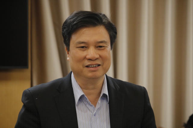 Thứ trưởng Bộ GD&ĐT Nguyễn Hữu Độ cho biết, không thể thẩm định SGK công nghệ của GS Hồ Ngọc Đại khác với công thức, quy trình so với các SGK khác.