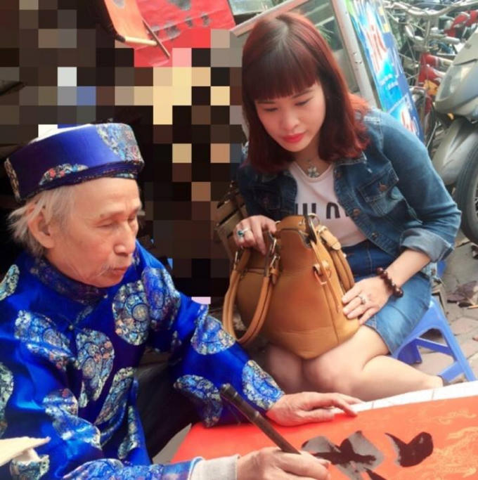 Xin chữ đầu năm ở Chùa Hà