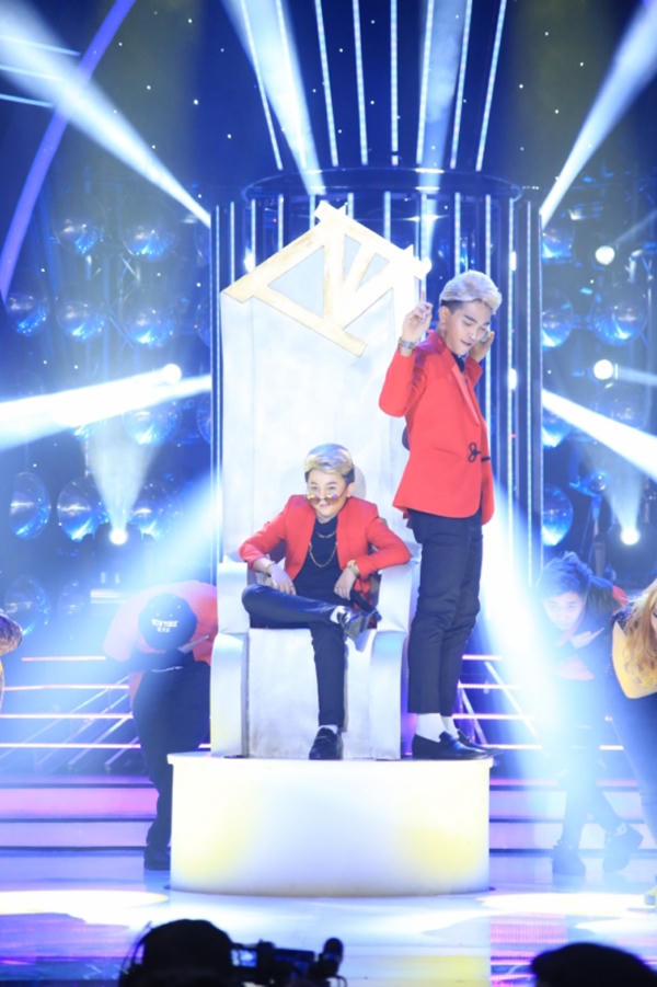 Cặp đôi đình đám với bản hit "Không phải dạng vừa đâu". Ảnh: Internet