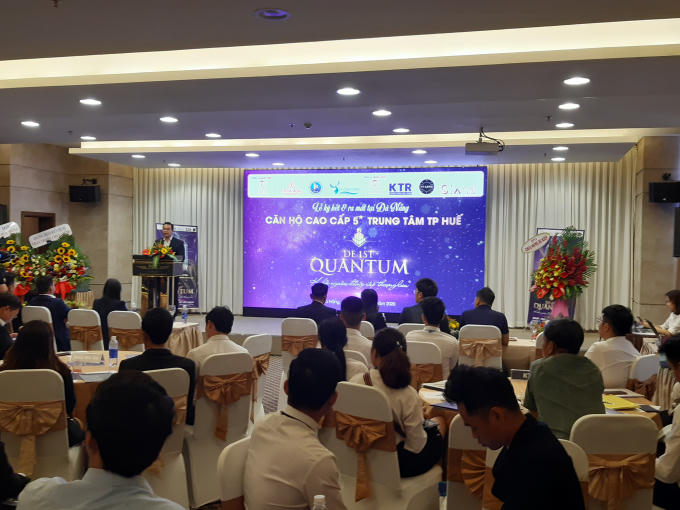 Lễ ký kết và ra mắt thu hút khoảng 300 khách hàng, nhà đầu tư tại Đà Nẵng.