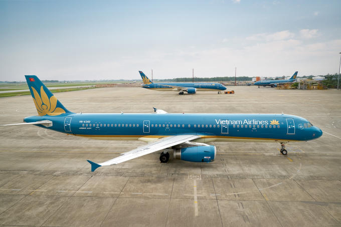 Tàu bay Airbus A321 nằm trong đội tàu bay được Vietnam Airlines sử dụng để khai thác các đường bay giữa Việt Nam và Campuchia.