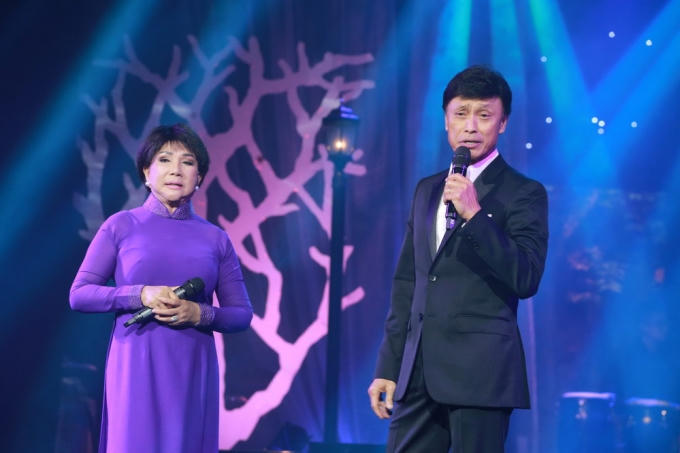 Danh ca U70, Tuấn Ngọc và Lệ Thu  tỏa sáng  trong đêm nhạc "Riêng một góc trời"