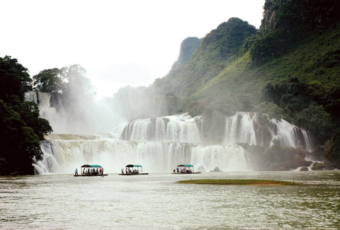 Thác Bản Giốc - Cao Bằng. 