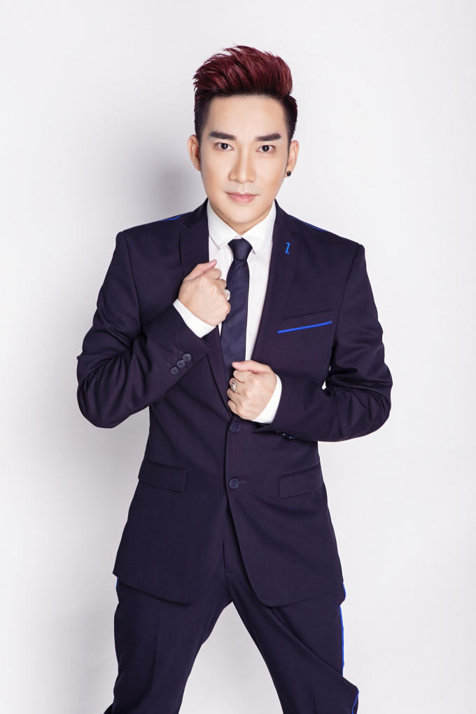 Quang H&agrave; kết hợp c&ugrave;ng với Lệ Quy&ecirc;n trong live show &ldquo;Trăm năm kh&ocirc;ng qu&ecirc;n&rdquo; qua d&ograve;ng nhạc bolero