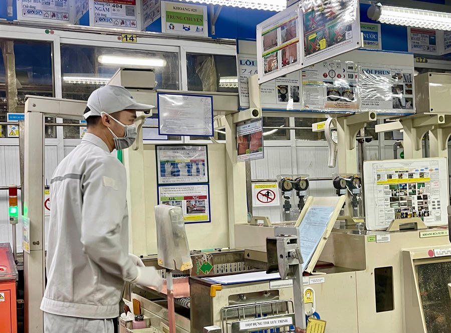 img2148-1-1676021904124426233690