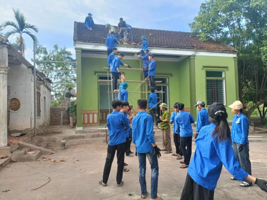 Chung tay tháo dỡ nhà bàn giao mặt bằng sạch.